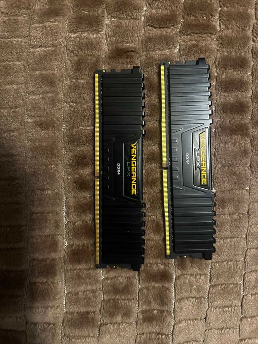 Componente unitate procesor placa video RAM Sursa cooler