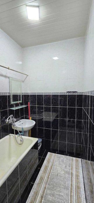 Продается квартира 1/3/4 с ремонтом Чиланзар 11кв