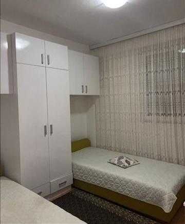 Дава се под наем Двустаен апартамент в Пловдив, Христо Смирненски - 58 кв.м за 270.3 € - Снимка #2