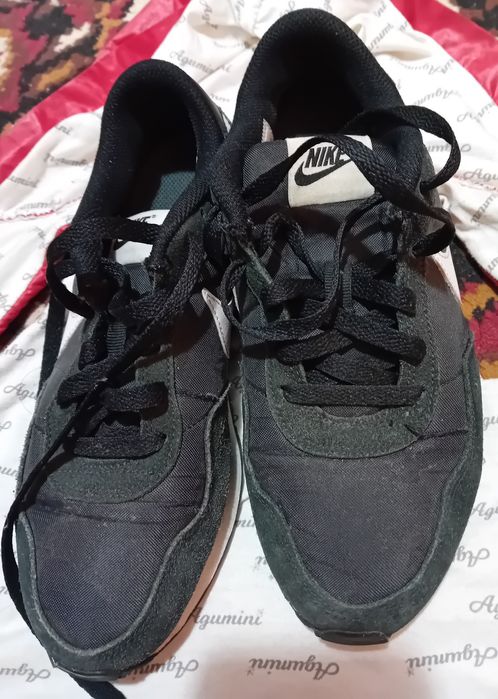 Adidasi Nike nr 38