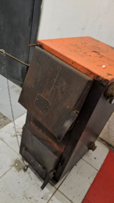 Пеш сатылады. Жағдайы жақсы