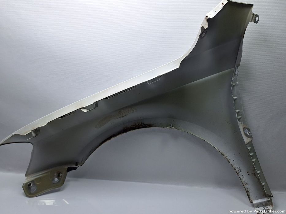 Aripa dreapta fata cu defect  VW PASSAT B7 [ 2010 - 2014 ]  OEM 3AA821022B