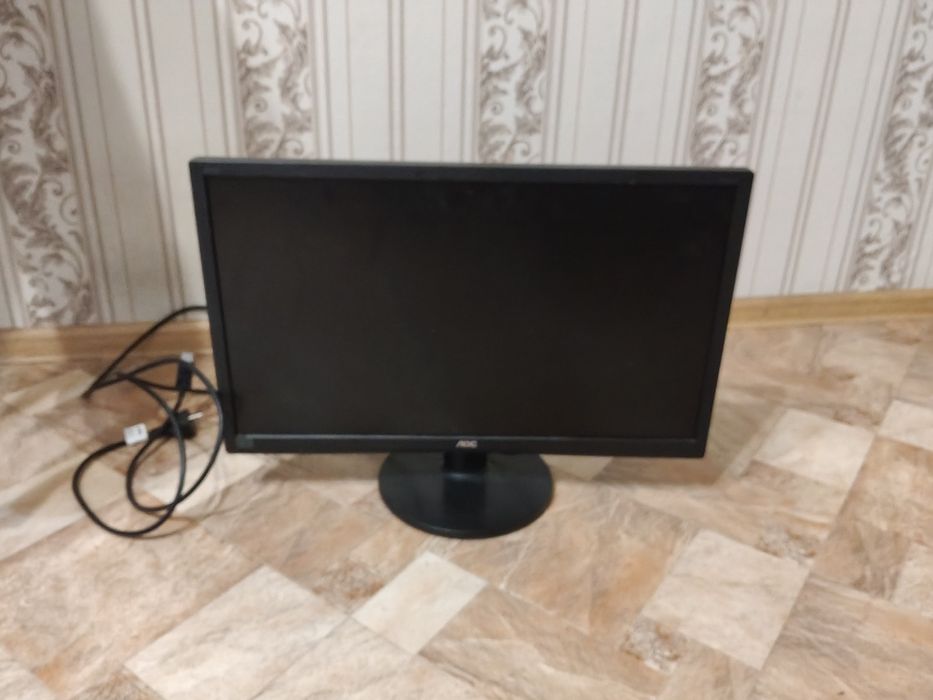 продам AOC монитор с дефектом