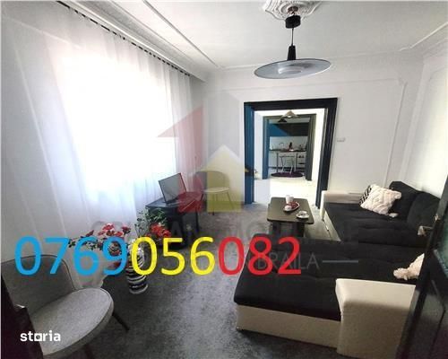 Casa 5 camere, suprafata teren 200 mp, zona Piata Saraca