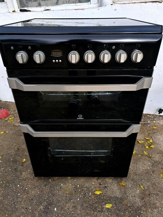 Aragaz Electric Indesit