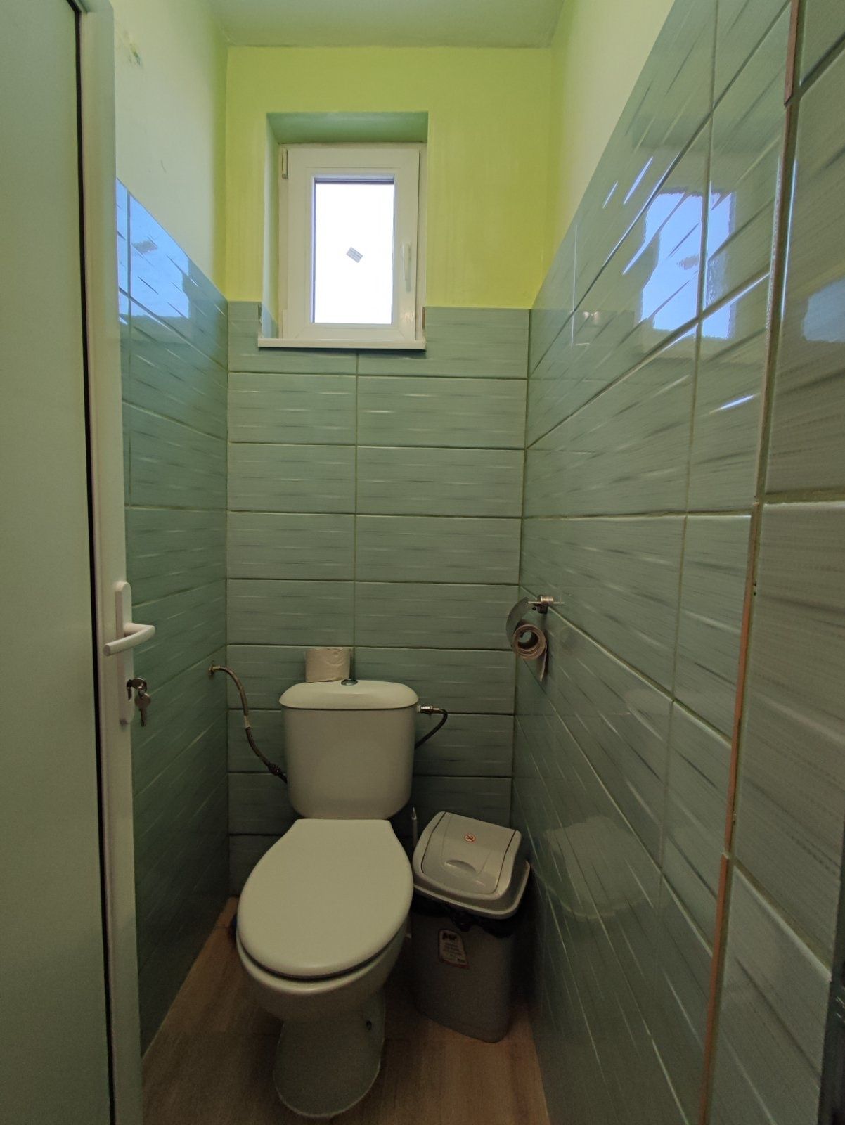 Продавам 2ри етаж от кьща