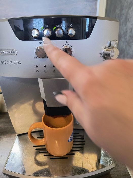 Кафе машина magnifica
