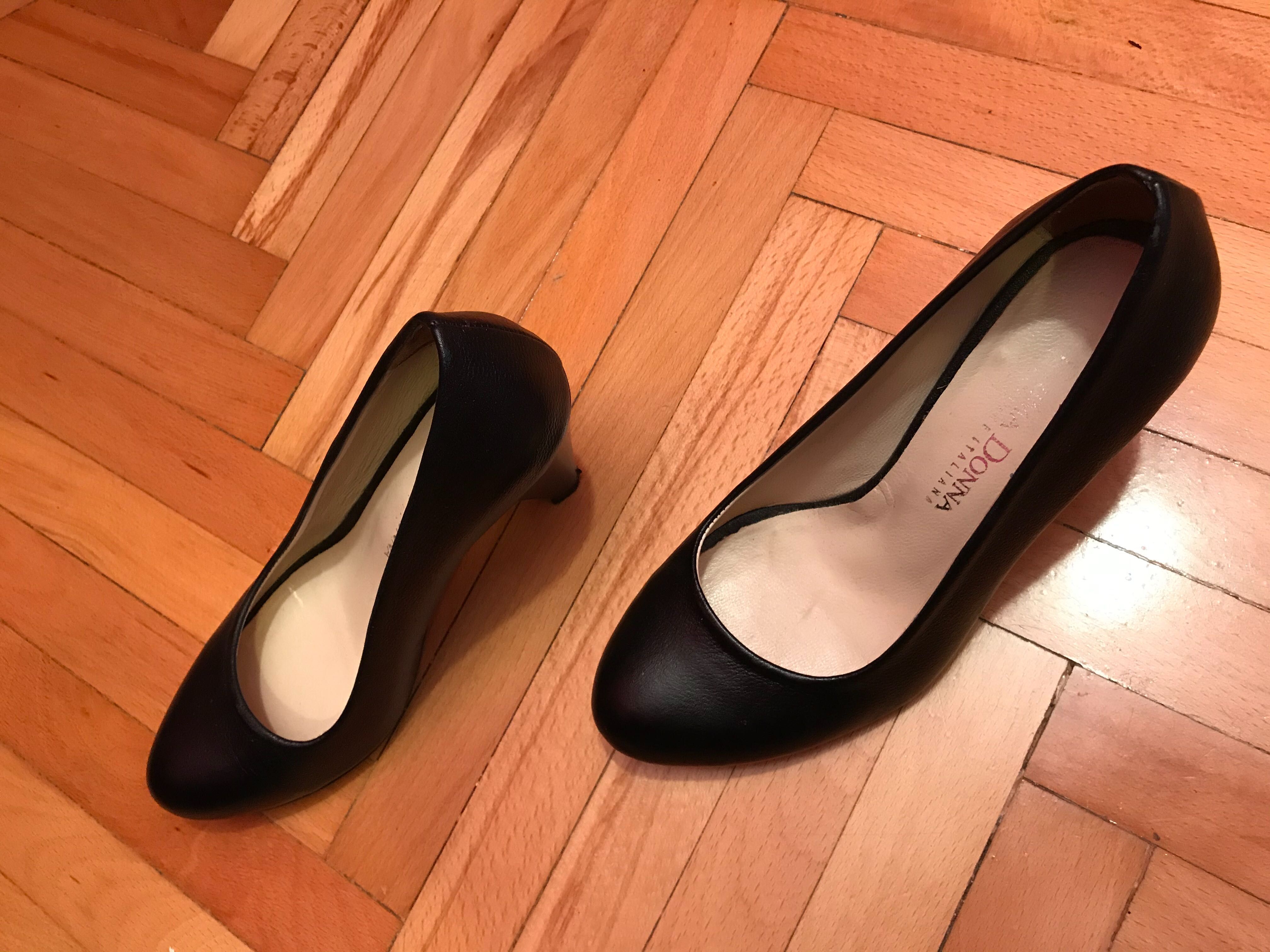 Pantofi dama negri marca Primadonna