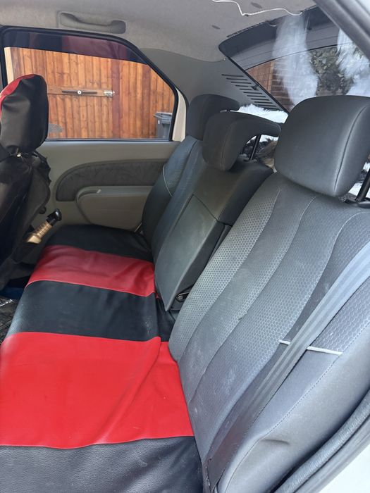 Vand dacia logan 1.4 Benzina!!! Km relai 100%