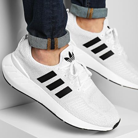 Adidas Swift Run 22 номер 44 код 20A