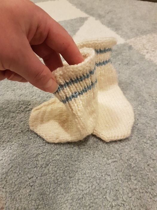 Șosete din lână, mar. 19-21