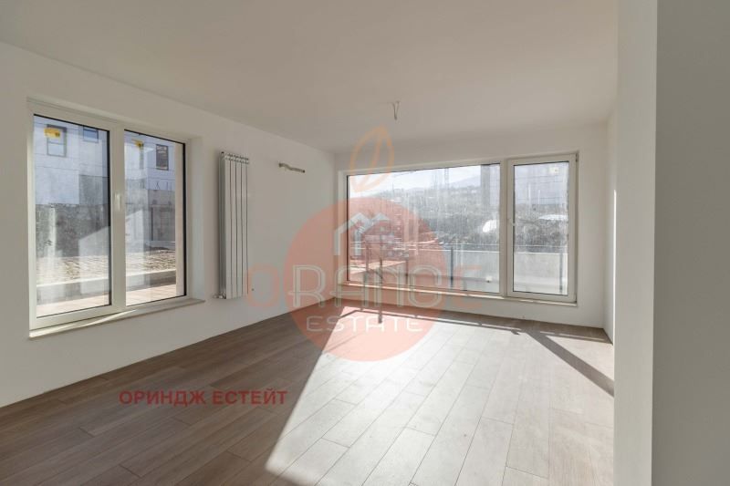 Продава се Двустаен апартамент в София, Малинова долина - 86 кв.м за 1838 €/кв.м - Снимка #9