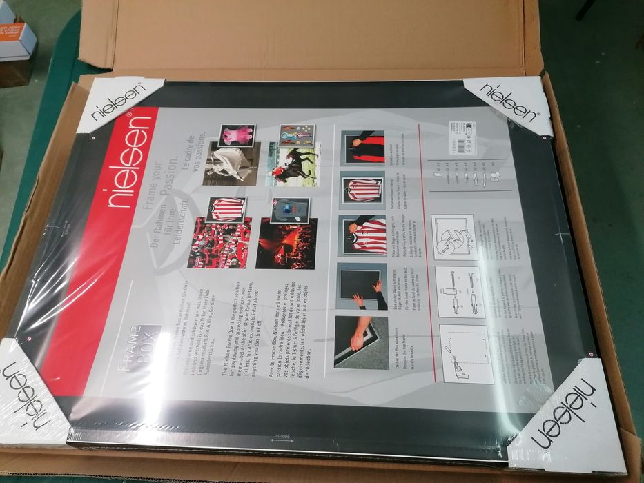 Голяма 3D рамка размер височина 90 на 70 ширина, с транспортен дефект