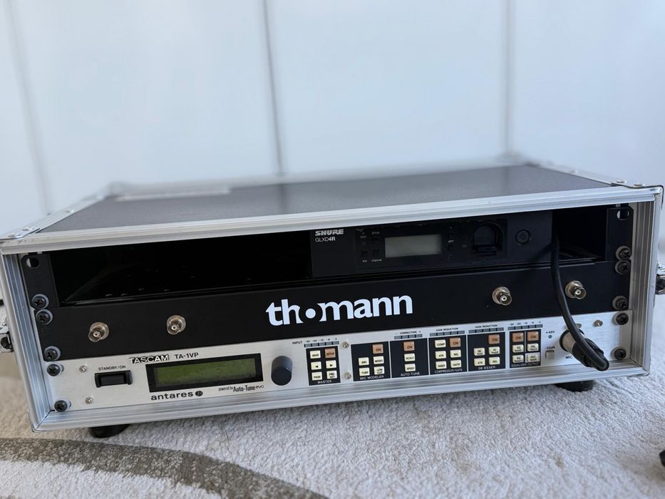 De vanzare SHURE GLXD BETA28 la pachet cu TASCAM