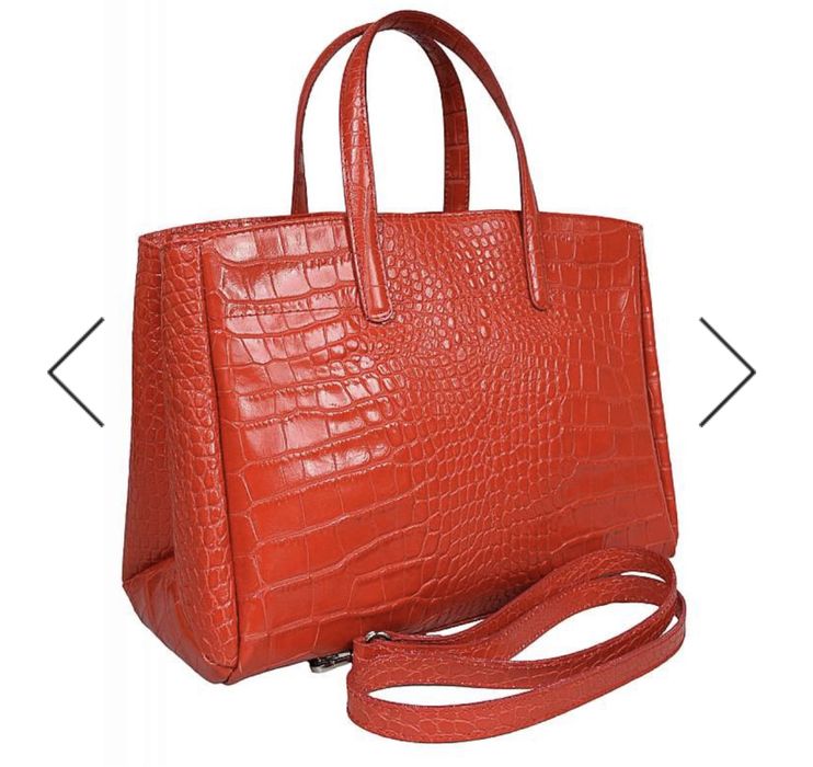 Червена чанта естествена кожа