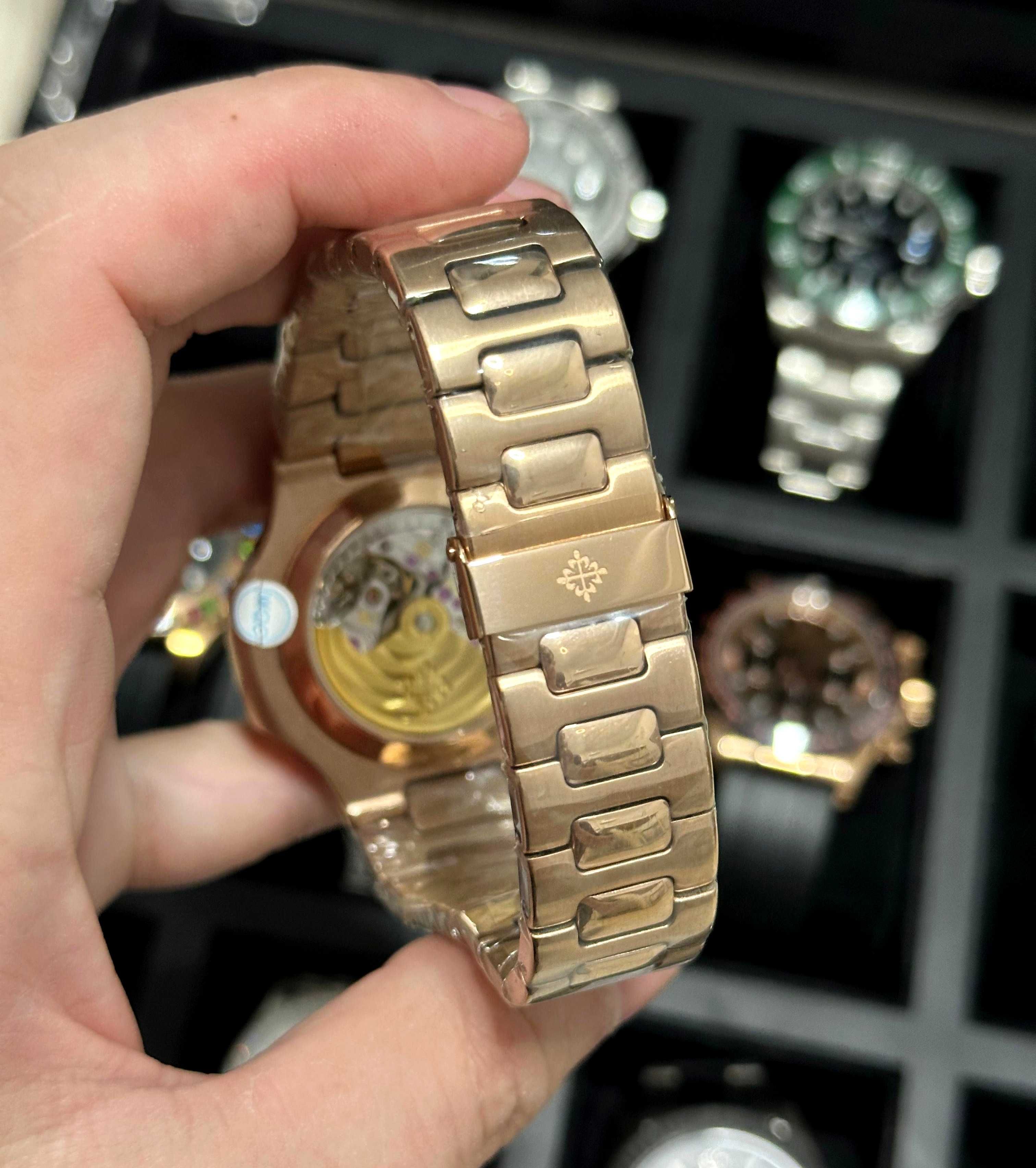 patek philippe nautilus champagne dial