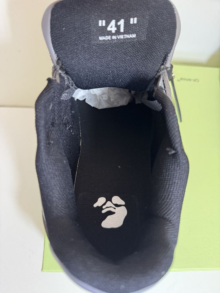 Adidasi Off-White Out Of Office Lace-Up Sneakers black and grey
