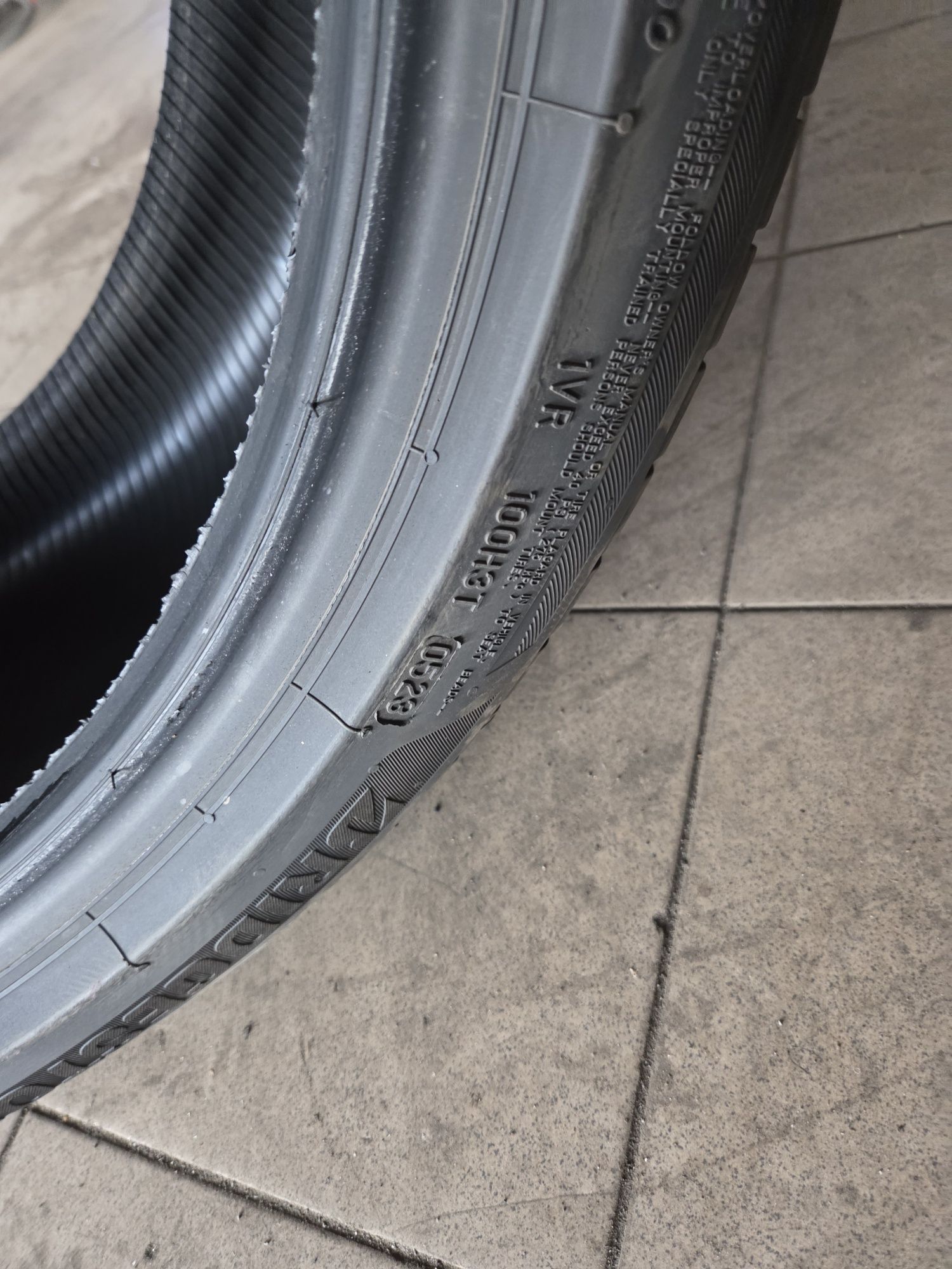 Anvelope vara Bridgestone Turanza 6 275 40 20, ca noi!
