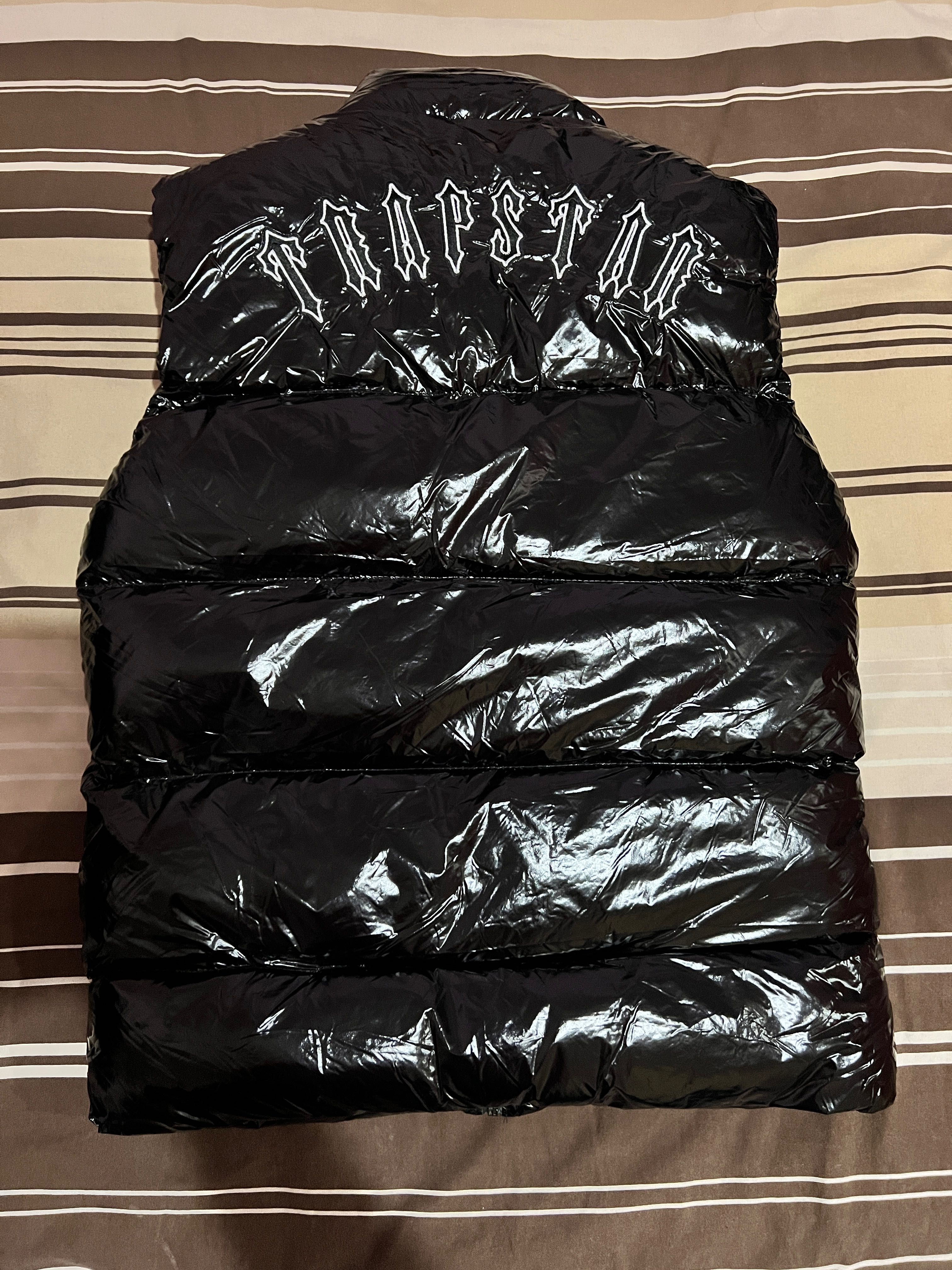 Vestă trapstar nouă cu etichetă