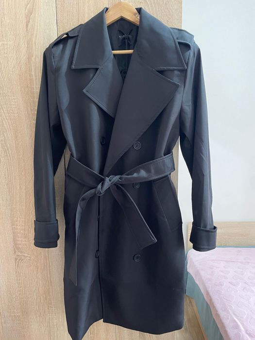 Нов тренч от Pause