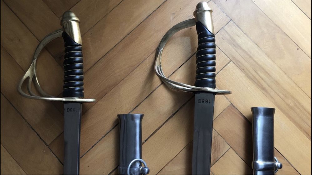 Sabie,pereche de sabii franceze de cavalerie,cu teaca