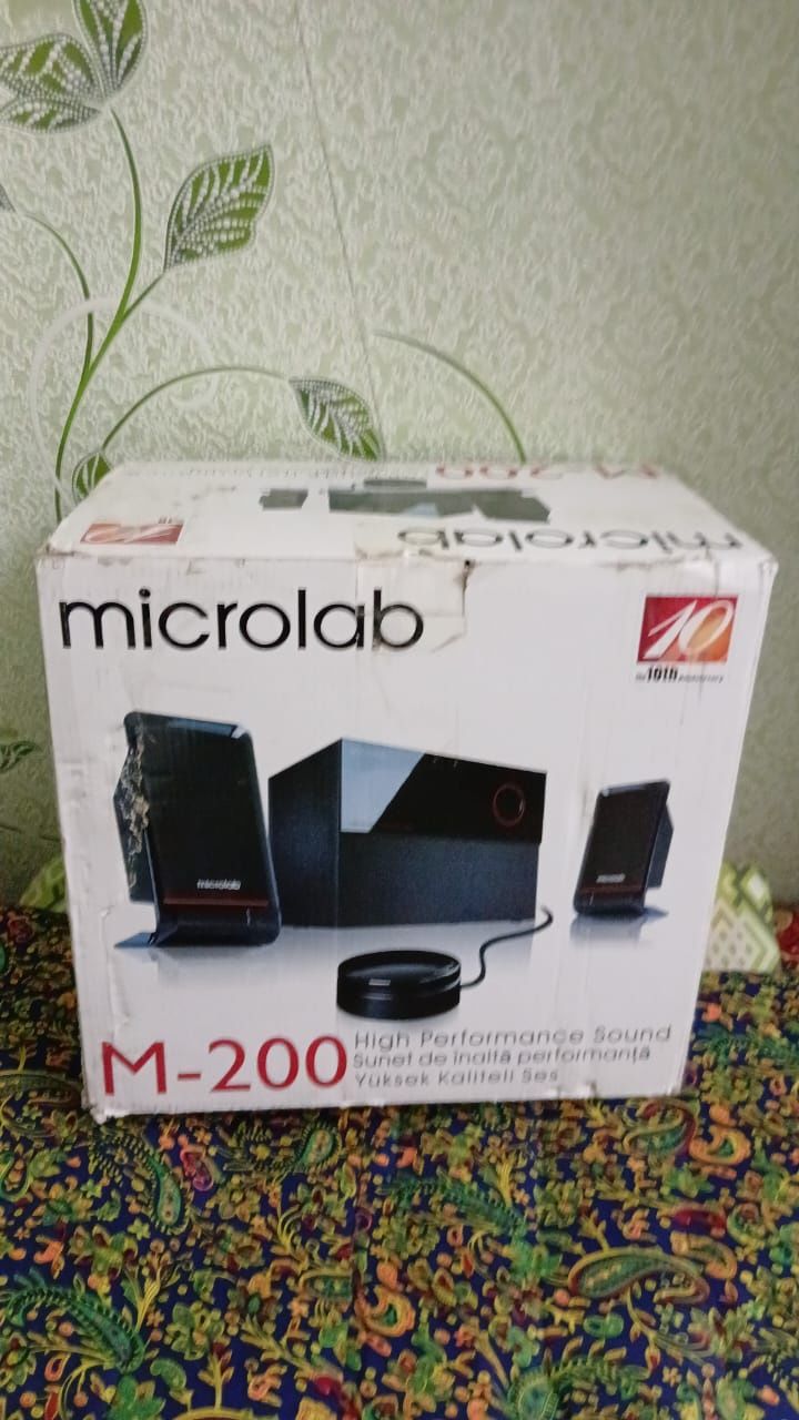 Колонка Microlab