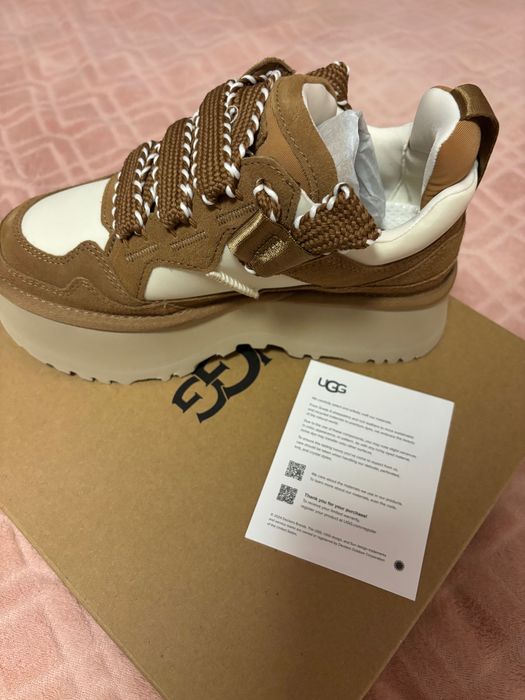 UGG оригинални сникърси стелка 23.5