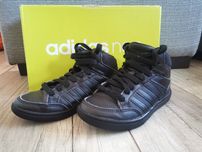 Детски обувки Adidas номер 28