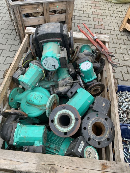 Pompe WILO , robineți, regulatoare, contor, supape