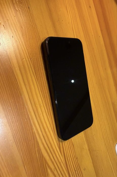 Продам айфон 15 про макс