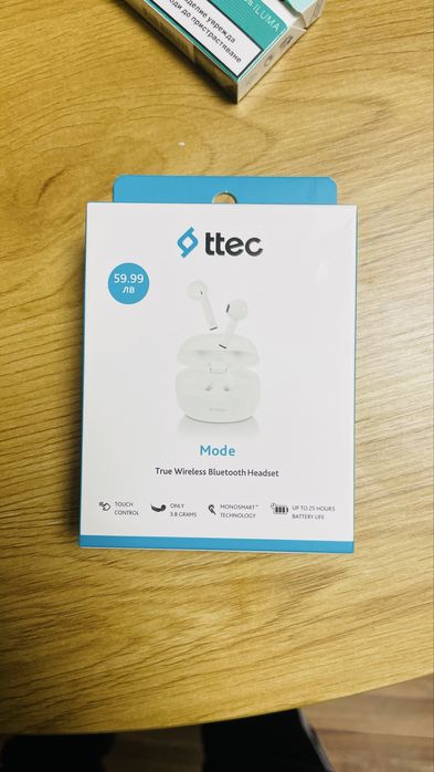 Телефон Realmi note 60 с бежични слушалки