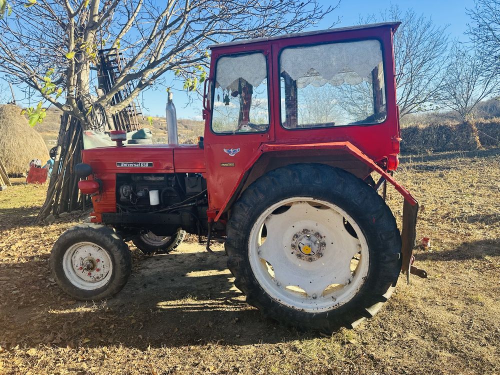 Tractor u650 impecabil