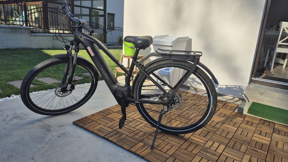 Bicicleta electrica Cube