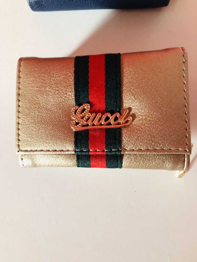 Portofel gucci auriu