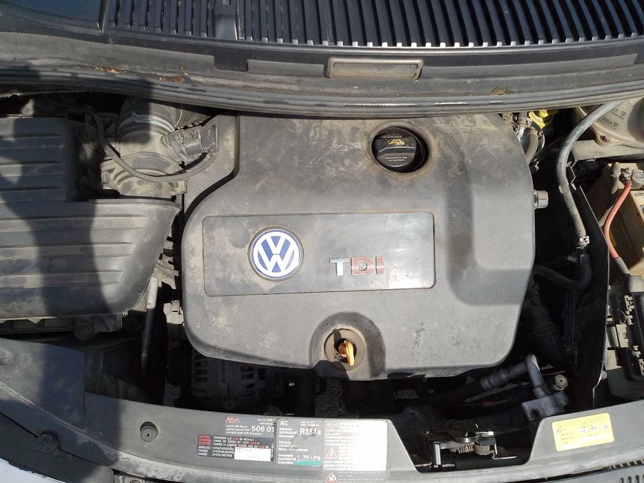Продавам volkswagen sharan