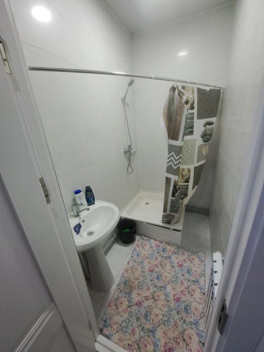 Sergeli Moshena bozor yaqinida ijaraga kvartira bor