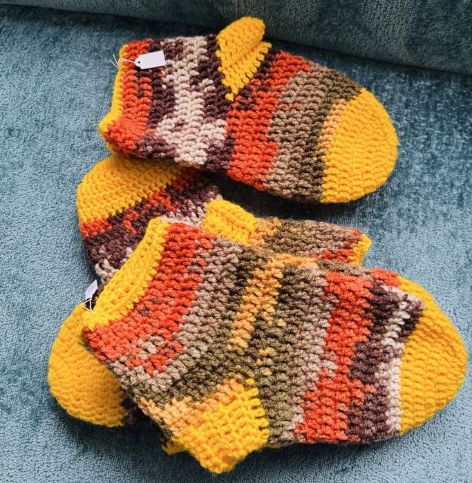 Ciorapi grosi realizati manual