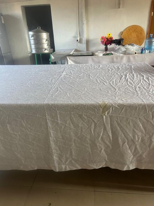 Продается скатерть несколько шт