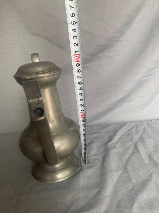 стар калаен  чайник