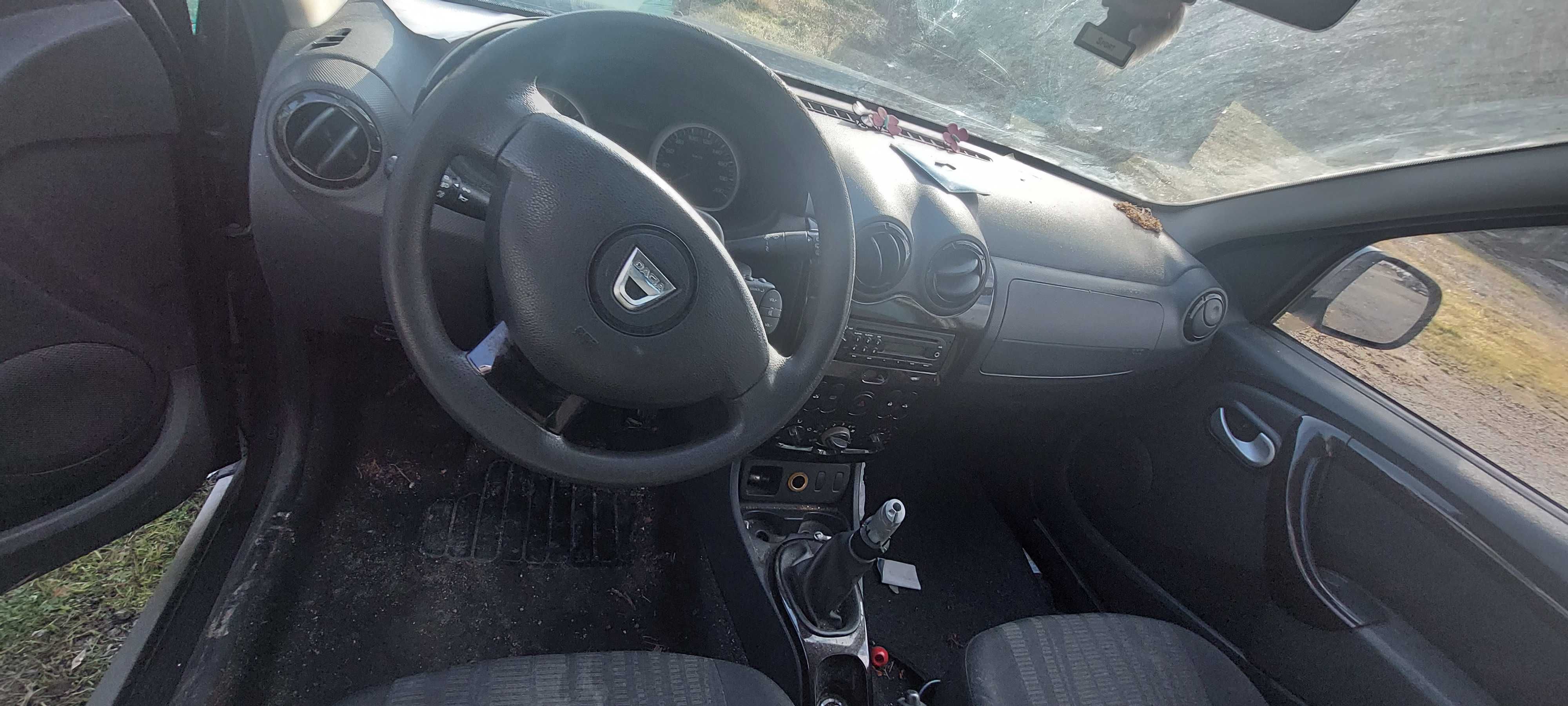 Dacia Duster 1,6 i , Дачия Дъстър на Части!
Август 2010
