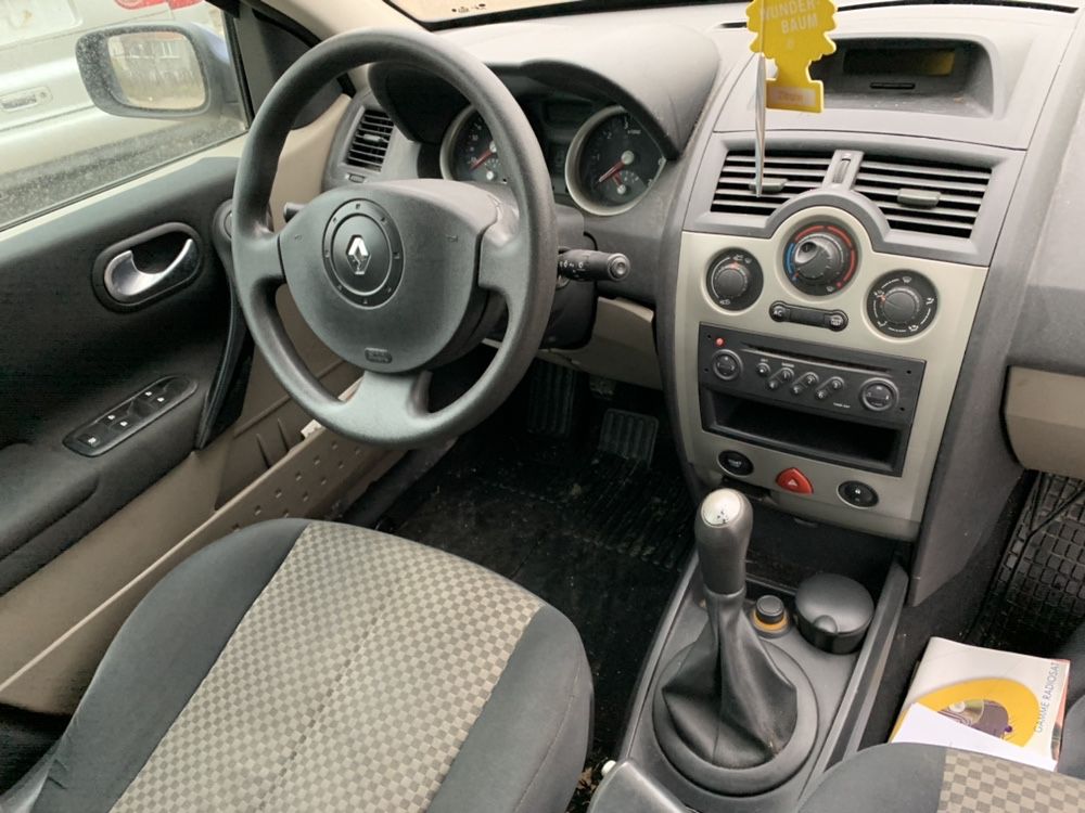 Renault Megane 1.5dci 2005г. 82кс на части