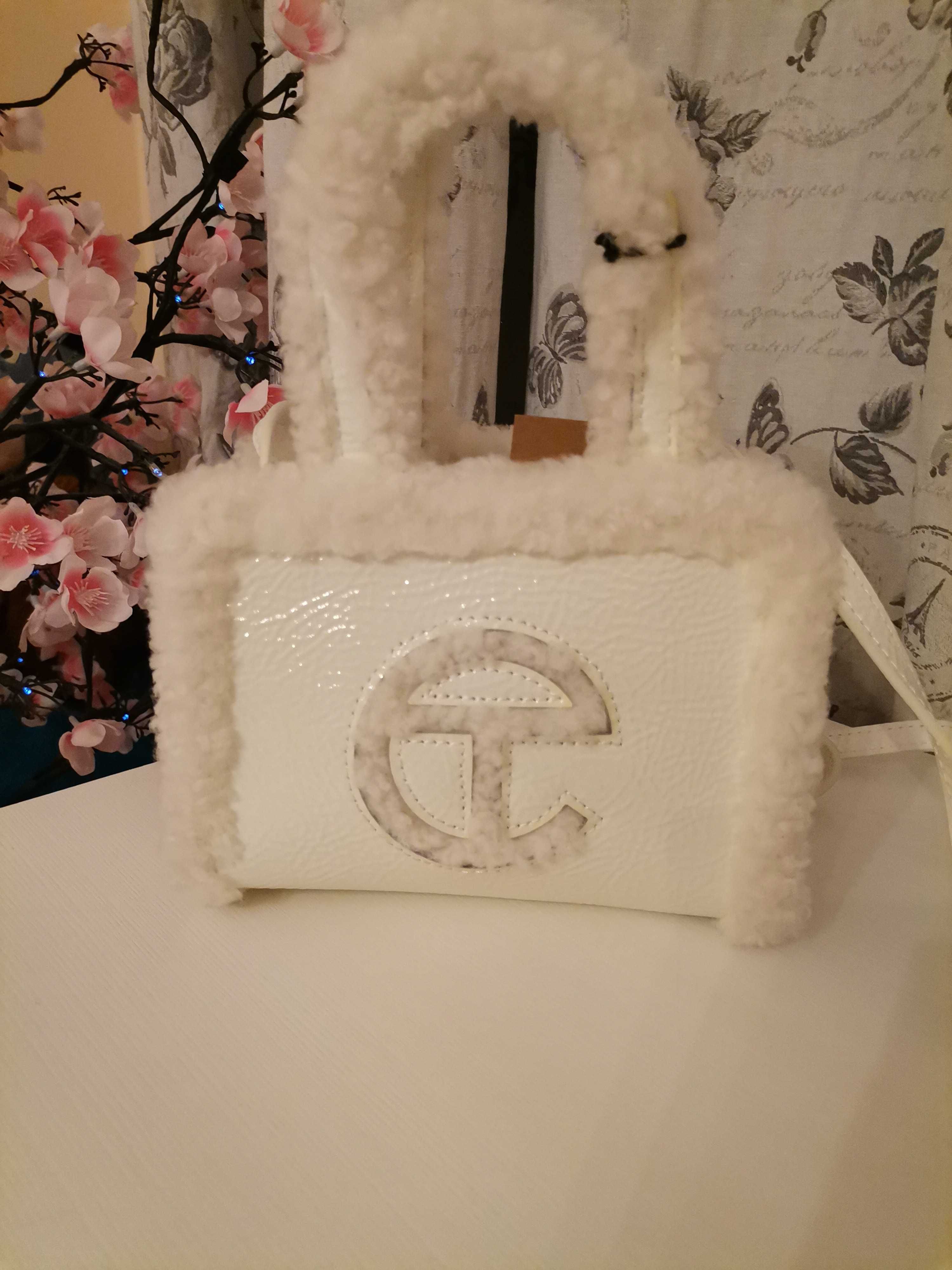 Чисто нова оригинална дамска чанта на марката UGG.