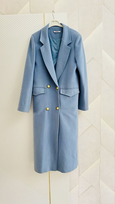 Пальто куртка сатылады