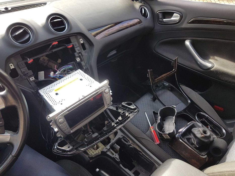 Навигациа Андроид за Форд Мондео мк4 от 2007г до 2011г.