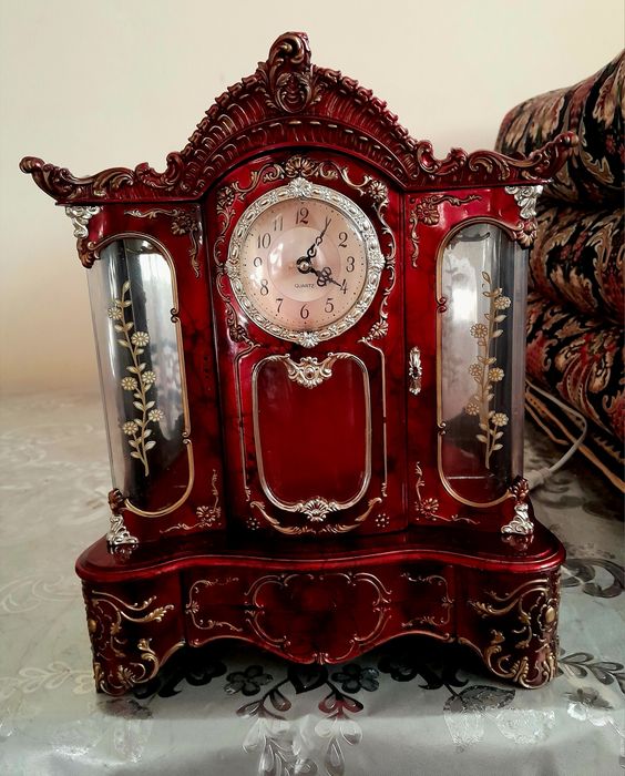 Соат сотилади 1991