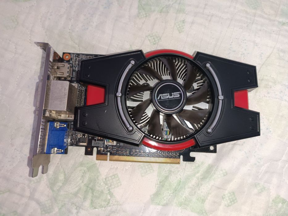 Видеокарта GeForce GT 640