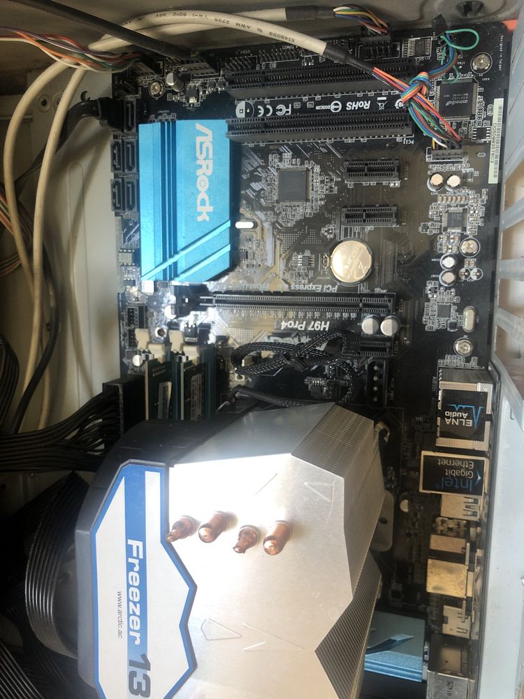 kit placa baza asrock h97 pro 4 si procesor xeon