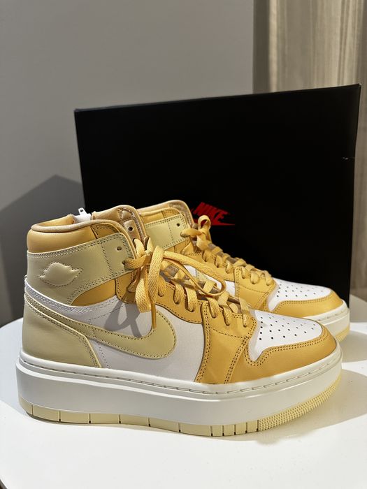 Vand Air Jordan 1 Elevate High, noi, marimea 43.  Pret: 500 lei
