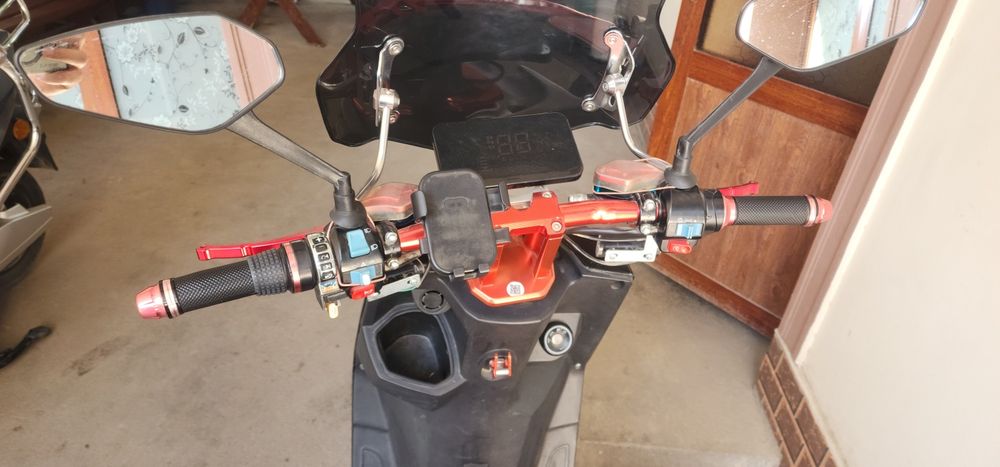 Skuter  BMW sfatlik