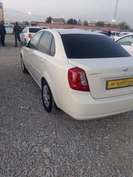 Шевролет ласетти 1.8